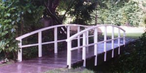 garden pond bridge Installation